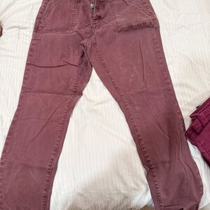 Universal Thread Women's Burgandy Skinny Jeans